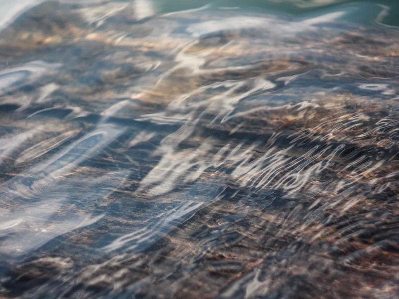 A Beginner's Guide to Sales : What You Need to Know (Vol. 9)